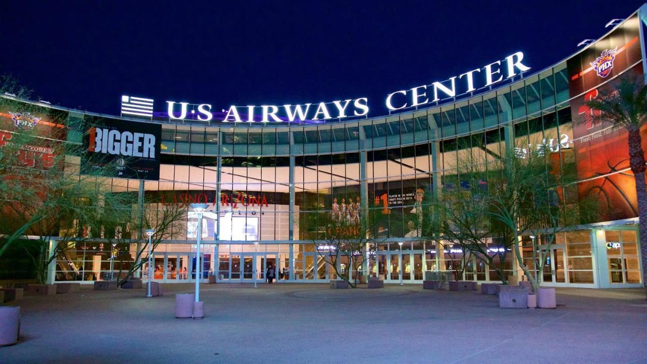Couples Getaway Highrise Dwntown Phx Skyline Views Lejlighed Phoenix Eksteriør billede